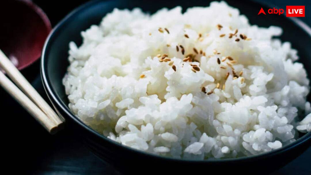 दुनिया का सबसे महंगा चावल! कीमत जानकर उड़ जाएंगे होश, जानिए क्यों है चर्चा में Kinmeme rice is the most expensive rice in the world priced at $109 per kg दुनिया का सबसे महंगा चावल! कीमत जानकर उड़ जाएंगे होश, जानिए क्यों है चर्चा में