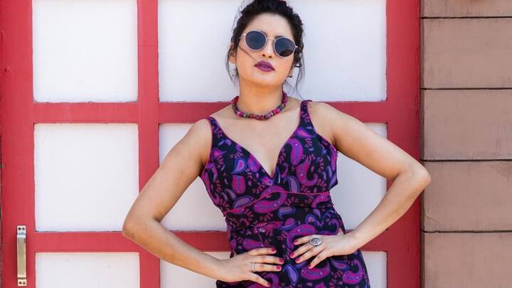 గత సీజనలో వచ్చిన రతిక రోజ్​ కూడా ఇదే ట్రాక్​లో వెళ్లి.. హౌజ్​ నుంచి బయటకు వచ్చేసింది. అయితే ఈ భామ మళ్లీ హౌజ్​లోకి రీఎంట్రీ కూడా ఇచ్చింది. (Images Source : Star Maa)