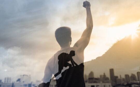 हे लोक धाडसी असतात आणि धोका पत्करणारे असतात. मूलांक 1 चे अतिशय शिस्तबद्ध असतात आणि या गुणामुळे ते इतरांपेक्षा वेगळे उठून येतात.