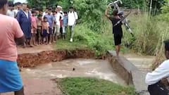 बेतिया के कई इलाकों में बाढ़ जैसे हालात, लौरिया नरकटियागंज मुख्य मार्ग बंद, कई एकड़ में लगीं फसलें बर्बाद