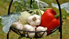 Garlic:உணவில் தினமும் பூண்டு சாப்பிடுவதில் இவ்வளவு நன்மைகளா?