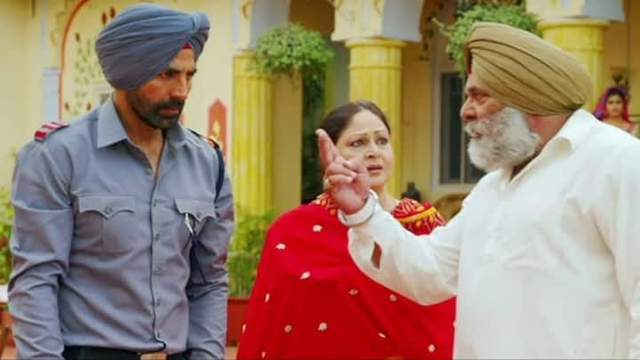 Akshay Kumar Kissa: बॉलीवुड के खिलाड़ी कहे जाने वाले एक्टर अक्षय कुमार ने हिंदी सिनेमा को एक से बढ़कर एक हिट फिल्में दी है. इसी में से एक फिल्म की दिलचस्प स्टोरी आज हम आपके लिए लाए हैं.