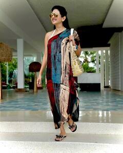 56 की उम्र में भी बेहद ग्लैमरस दिखती हैं 'मेरा लॉन्ग गवाचा' गर्ल दीप्ति भटनागर, एक-एक तस्वीर पर हार बैठेंगे दिल