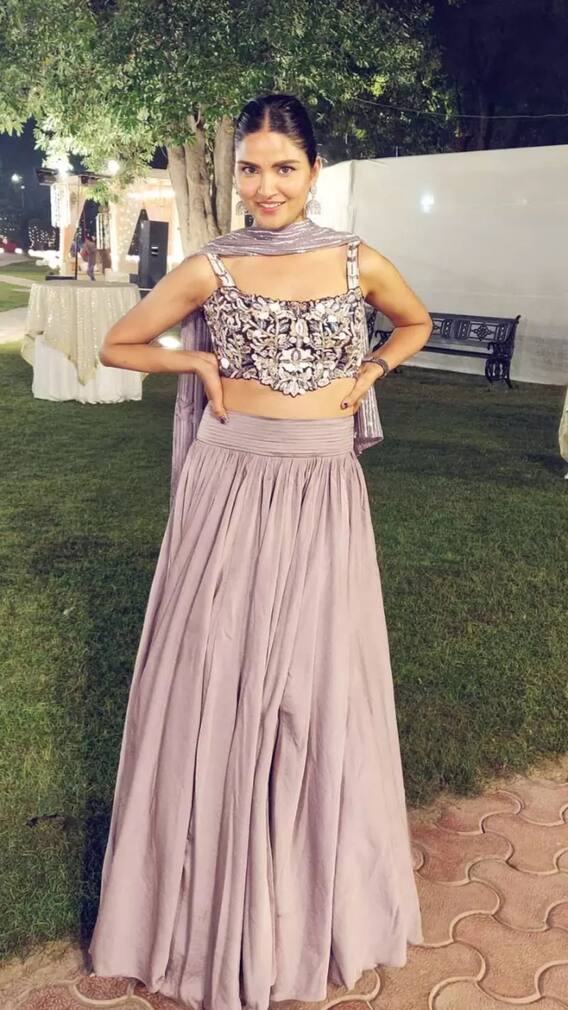 गौरव तनेजा की पत्नी रितु राठी कहां की रहने वाली हैं और क्या करती हैं?