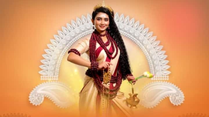 অন্যদিকে জনপ্রিয় অভিনেত্রী দিব্যানী মণ্ডলকে দেখা যাবে কুশমণ্ডা রূপে। স্কন্দমাতার রূপে অভিনয় করবেন শ্বেতা ভট্টাচার্য।