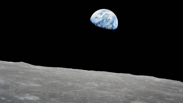 कोविड लॉकडाउन के दौरान धरती पर चंद्रमा का तापमान कम हुआ भारतीय टीम द्वारा किए गए अध्ययन में पाया गया कि कोविड लॉकडाउन के दौरान धरती पर चंद्रमा का तापमान कम क्यों हुआ? भारतीय टीम द्वारा किए गए अध्ययन में कहा गया है कि हां, और संभावित कारण भी बताया गया है