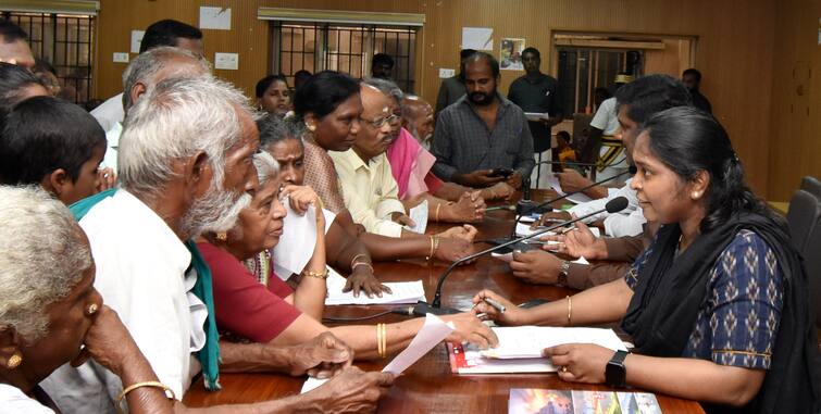 Thanjavur news People Grievance Day Meeting in collector office - TNN மக்கள் குறைதீர் நாள் கூட்டம்... விவசாயிகள் கலெக்டரிடம் அளித்த மனுவில் என்ன தெரிவித்து இருந்தனர்?