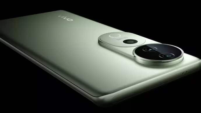Heavy Camera Phone News vivo t3 ultra 5g in india with 50mp selfie camera and 3d curved display Vivoના આ ફોનનો કેમેરા DSLRને આપે છે ટક્કર, ફોટોગ્રાફી માટે બેસ્ટ સાથે 3D કર્વ્ડ ડિસ્પ્લે, જાણો