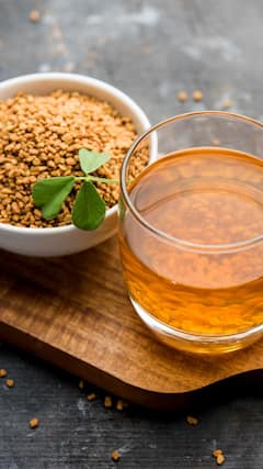 ખાલી પેટ મેથીદાણાનું પાણી તમને આપશે આ ચોંકાવનારા લાભ