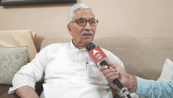 'जूते से मारने या पीटने...', BJP नेता संगीत सोम के बयान पर भड़की जयंत चौधरी की RLD 'जूते से मारने या पीटने...', BJP नेता संगीत सोम के बयान पर भड़की जयंत चौधरी की RLD