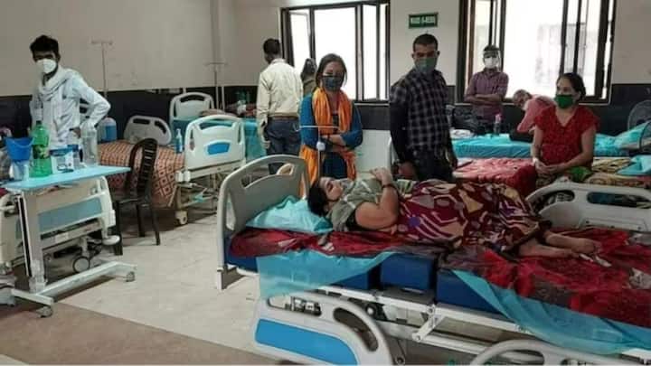 लेकिन योजना के लिए कुछ नियम और पात्रताएं तय की हैं. उसी के आधार पर लोगों का आयुष्मान कार्ड बनाया जाता है.