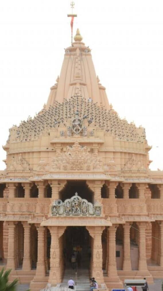 बार-बार क्यों तोड़ा और बनाया गया सोमनाथ मंदिर?