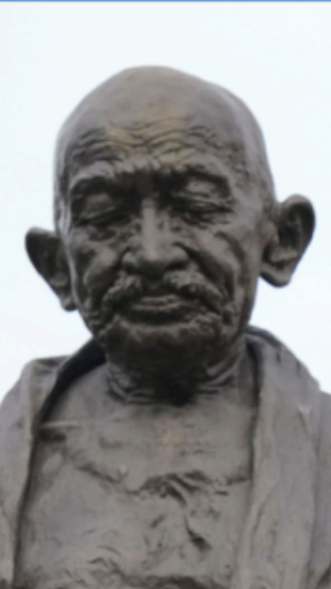 इन्होंने सत्य अहिंसा के मार्ग पर चलकर देश की आजादी की लड़ाई लड़ी