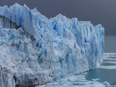 यहां लाखों सालों से जमी हुई है बर्फ, उसके नीचे हैं 400 झीलें