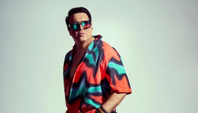 Govinda Net Worth: બોલિવૂડ એક્ટર ગોવિંદા હાલ મુંબઈની એક હોસ્પિટલમાં દાખલ છે. મંગળવારે અભિનેતા સાથે અકસ્માત થયો હતો. ગોવિંદા પોતાના ઘરે લાયસન્સવાળી રિવોલ્વર સાફ કરી રહ્યો હતો