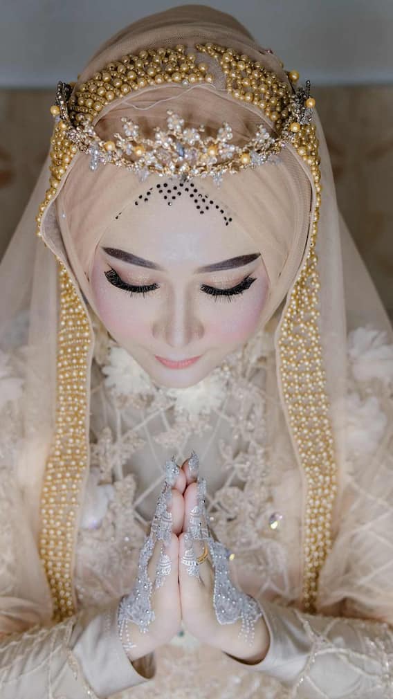 बिंदी क्यों नहीं लगाती हैं शादीशुदा मुस्लिम महिलाएं?