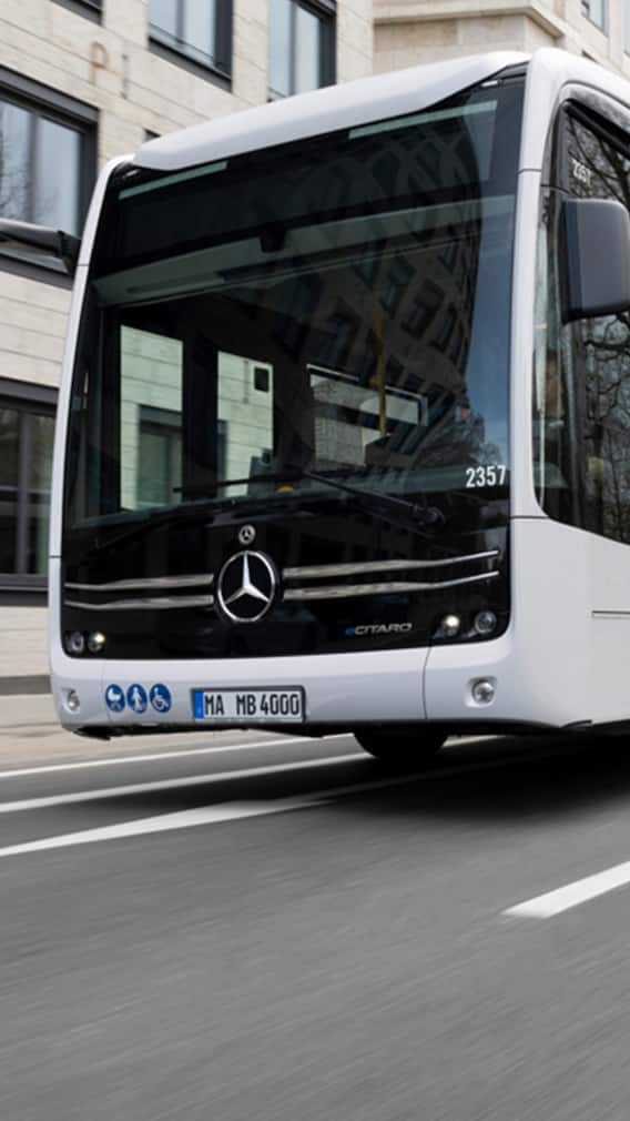 कितनी कीमत पर मिलती है मर्सिडीज बस?