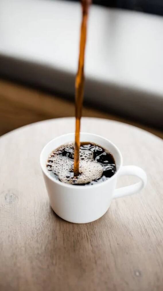 कॉफी पीना सेहत के लिए कितना फायदेमंद?