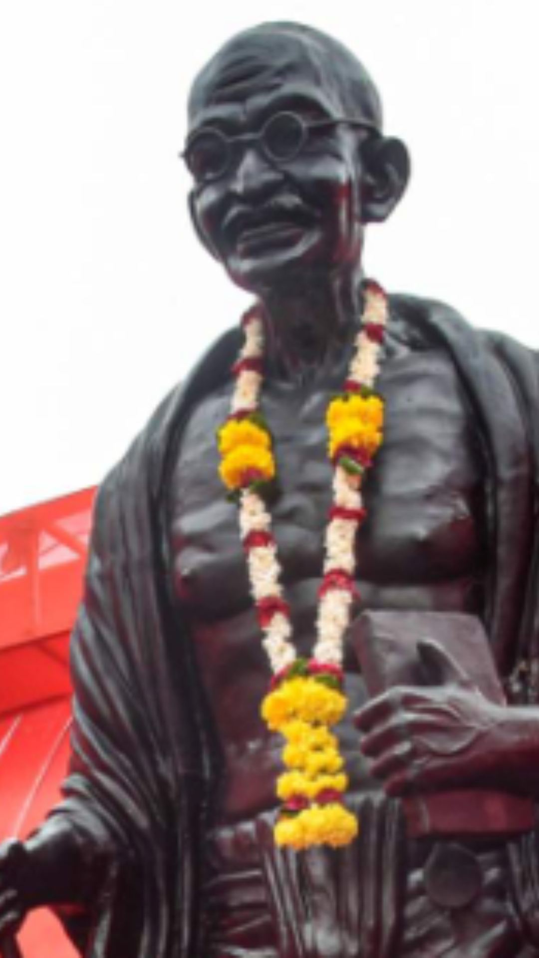 किस जाति से ताल्लुक रखते थे गांधी जी?