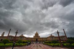 Delhi Weather: दिल्ली में इस हफ्ते बारिश होगी या नहीं, कितना पहुंच सकता है तापमान? आ गया मौसम का ताजा अपडेट