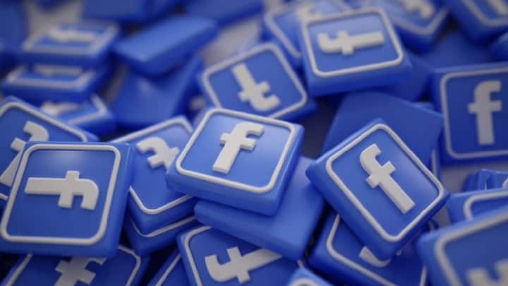 स्टीव्ह चेन (Steve Chen), चाड हर्ले (Chad Hurley) आणि जावेद करीम (Jawed Karim) यांनी 2005 मध्ये युट्युबची (YouTube) सुरुवात केली होती. मात्र, नंतर या तिघांनी ते Google ला 165 कोटींना विकलं. आज या अॅपची क्रेझ मोठी असून प्रत्येक महिन्याला 200 अब्जांहून अधिक वापरकर्ते याचा वापर करतात.