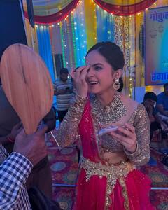 'तारक मेहता का उल्टा चश्मा' के मेकर्स से तकरार के बाद पलक सिंधवानी ने छोड़ा शो, तस्वीरें शेयर कर लिखा इमोशनल नोट