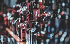 ਇਸ ਸੂਬੇ 'ਚ ਮਿਲਦੀ ਸਭ ਤੋਂ ਮਹਿੰਗੀ ਸ਼ਰਾਬ, ਕੀਮਤ ਸੁਣ ਕੇ ਉੱਡ ਜਾਣਗੇ ਹੋਸ਼