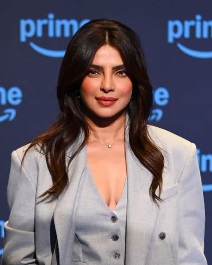 Priyanka elevated her look with classic black pump heels, adding a touch of sophistication.