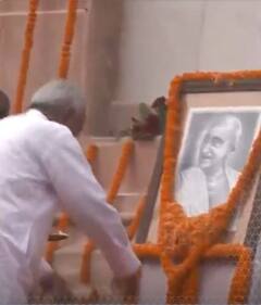 सीएम नितीश ने बापू की जयंती पर श्रद्धांजलि अर्पित की | ABP NEWS SHORTS