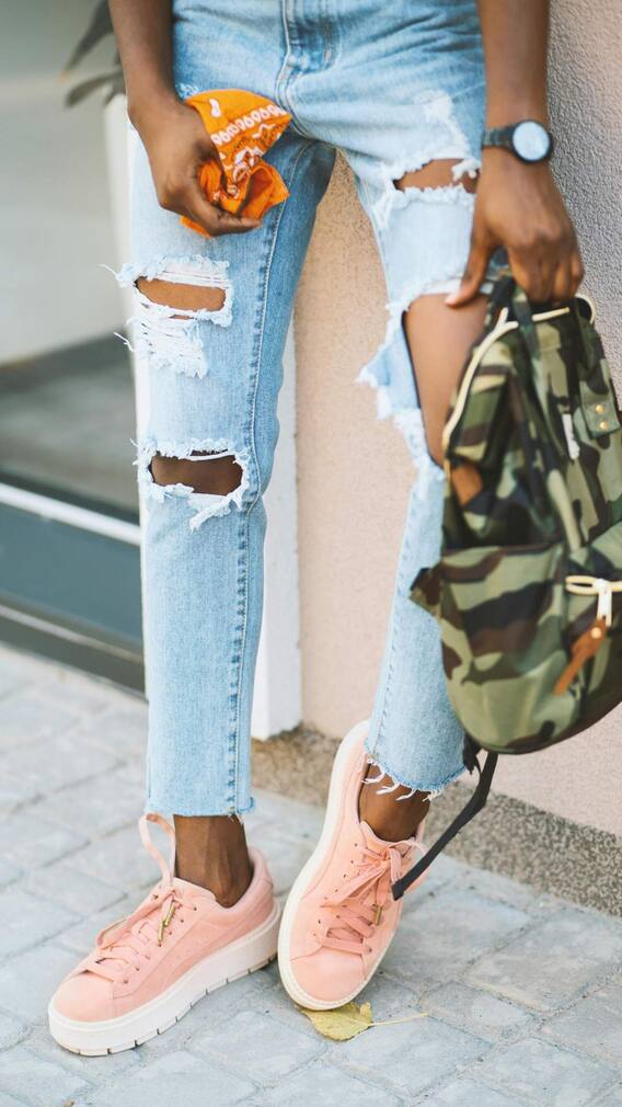 उत्तर कोरिया में फटी जींस पहनने पर क्या मिलती है सजा?