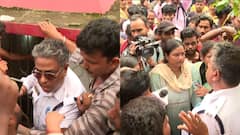 স্কুলছাত্রকে পিষে মারল পে লোডার, পাটুলি থানার ওসিকে ঘিরে বিক্ষোভ, তুলকালাম পরিস্থিতি
