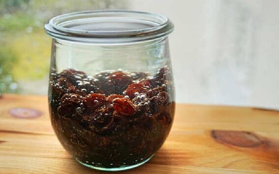 Dryfruit water: ਸਵੇਰੇ ਖਾਲੀ ਪੇਟ ਪੀਓ ਇਸ ਡਰਾਈ ਫਰੂਟ ਦਾ ਪਾਣੀ, ਮੋਟਾਪੇ ਸਮੇਤ ਇਹ ਸਿਹਤ ਸਮੱਸਿਆਵਾਂ ਹੋ ਜਾਣਗੀਆਂ ਦੂਰ Dryfruit water: ਸਵੇਰੇ ਖਾਲੀ ਪੇਟ ਪੀਓ ਇਸ ਡਰਾਈ ਫਰੂਟ ਦਾ ਪਾਣੀ, ਮੋਟਾਪੇ ਸਮੇਤ ਇਹ ਸਿਹਤ ਸਮੱਸਿਆਵਾਂ ਹੋ ਜਾਣਗੀਆਂ ਦੂਰ