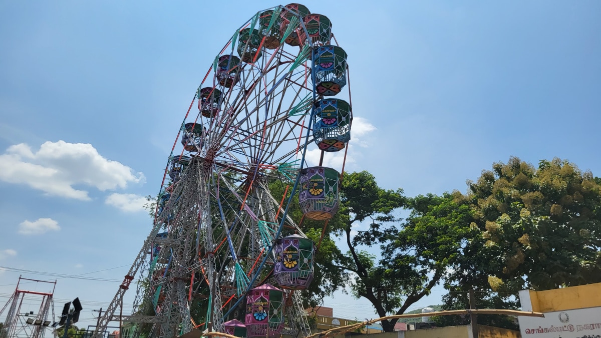 Chengalpattu Dasara: நூற்றாண்டு பழமையான செங்கல்பட்டு தசரா விழா.. படையெடுக்கும் மக்கள்... 10 நாளும் கொண்டாட்டம்தான்