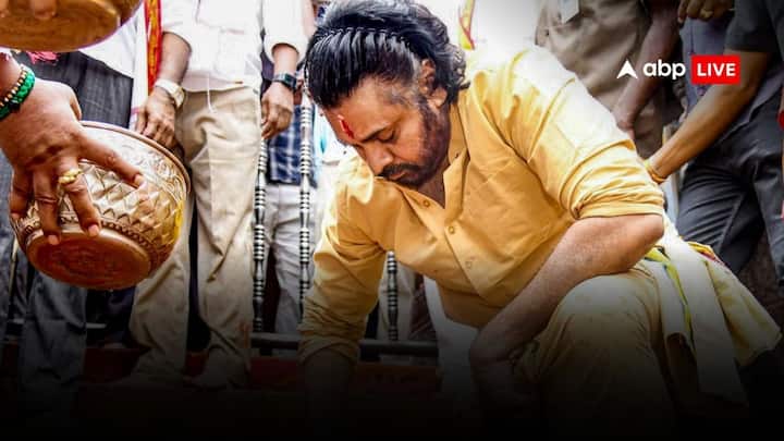 तिरुपति मंदिर के प्रसाद में जानवरों की चर्बी मिलने का खुलासा होने के बाद पवन कल्याण खुद की सरकार को जिम्मेदार मानकर प्रायश्चित करने निकल पड़े. प्रायश्चित के रूप में वह नंगे पैर यात्रा करके तिरुपति मंदिर पहुंच गए.