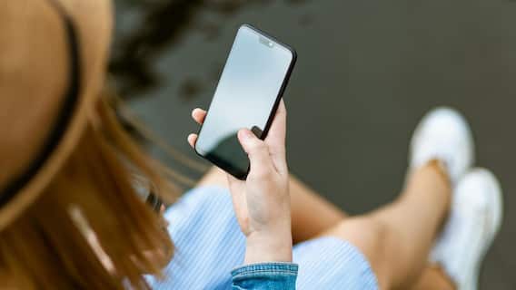 Samsung Galaxy Phone: আসছে একই ফোনের ৪জি ও ৫জি মডেল, কেমন ফিচার থাকতে চলেছে স্যামসাং গ্যালাক্সির নতুন ফোনে