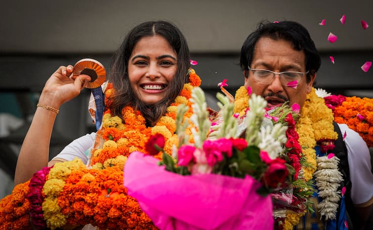 गुरु-शिष्य की नई मिसाल बनी जसपाल राणा और मनु भाकर की जोड़ी, जानिए इस कोच का डाउनलोडेड इतिहास