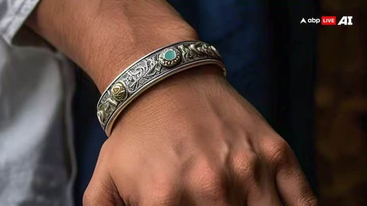 (टीप : वरील सर्व बाबी एबीपी माझा केवळ माहिती म्हणून वाचक-प्रेक्षकांपर्यंत पोहोचवत आहे. यातून एबीपी माझा कोणताही दावा करत नाही.)