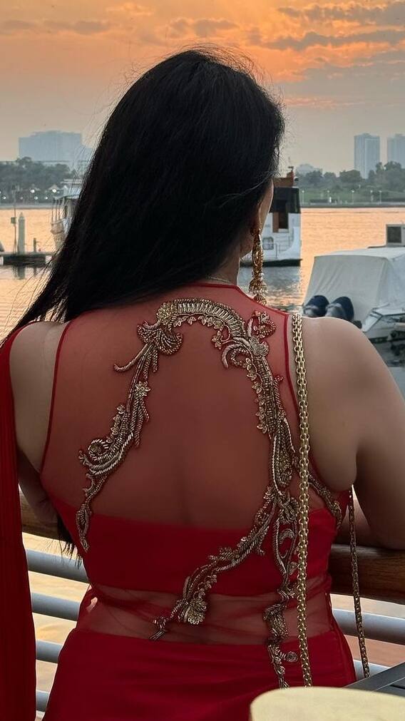 मेरा लॉन्ग गवाचा गर्ल 56 की उम्र में न्यू कमर्स को देती हैं मात