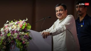 'I also had a bad habit, after eating chocolate I used to throw the wrapper out of the car', definitely read this speech of Nitin Gadkari on Swachh Bharat Abhiyan.