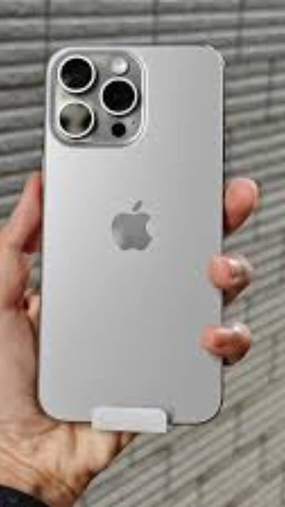 33 हजार रुपये से भी सस्ता मिल रहा iPhone 15! ये रही जबरदस्त डील