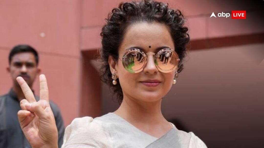 ‘गोडसे के उपासक करते हैं शास्त्री और बापू में भेद’, कांग्रेस ने PM मोदी से सवाल पूछते हुए कंगना पर साधा निशाना BJP Kangana Ranaut Statement on Mahatama Gandhi Congress Supriya Shrinate attack Pm Narendra Modi ‘गोडसे के उपासक करते हैं शास्त्री और बापू में भेद’, कांग्रेस ने PM मोदी से सवाल पूछते हुए कंगना पर साधा निशाना