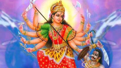 Navratri 2024 know history why we celebrate know full details here Navratri 2024: பிறந்தது நவராத்திரி! எதை உணர்த்துகிறது நவராத்திரி? ஏன் கொண்டாடப்படுகிறது?