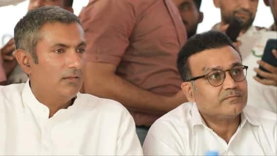 ਹਰਿਆਣਾ ਚੋਣਾਂ ਵਿੱਚ Virender Sehwag ਦੀ ਐਂਟਰੀ, ਇਸ ਉਮੀਦਵਾਰ ਲਈ ਮੰਗੀਆਂ ਵੋਟਾਂ ਹਰਿਆਣਾ ਚੋਣਾਂ ਵਿੱਚ Virender Sehwag ਦੀ ਐਂਟਰੀ, ਇਸ ਉਮੀਦਵਾਰ ਲਈ ਮੰਗੀਆਂ ਵੋਟਾਂ