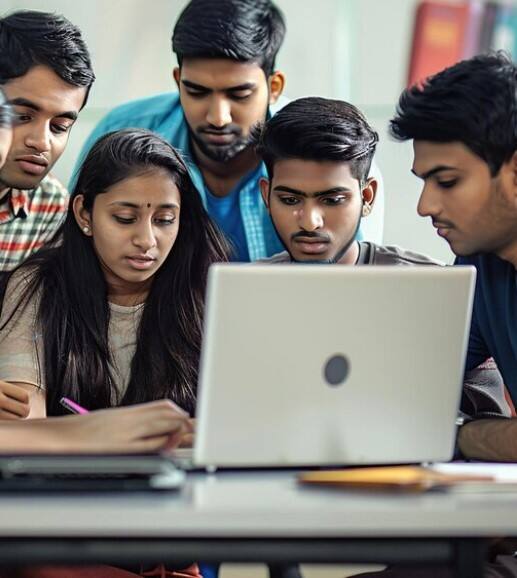 ਕੇਂਦਰ ਸਰਕਾਰ ਦੀ ਇਸ ਯੋਜਨਾ ਤਹਿਤ ਸਰਕਾਰ 21 ਤੋਂ 24 ਸਾਲ ਦੀ ਉਮਰ ਦੇ ਨੌਜਵਾਨਾਂ ਨੂੰ ਇੰਟਰਨਸ਼ਿਪ ਦੇਵੇਗੀ। ਇਸ ਸਕੀਮ ਦਾ ਉਦੇਸ਼ ਨੌਜਵਾਨਾਂ ਨੂੰ ਕਾਰਪੋਰੇਟ ਜੀਵਨ ਦਾ ਤਜਰਬਾ ਦੇਣਾ ਹੈ, ਜਿਸ ਨਾਲ ਨੌਜਵਾਨਾਂ ਲਈ ਨੌਕਰੀਆਂ ਪ੍ਰਾਪਤ ਕਰਨਾ ਆਸਾਨ ਹੋ ਜਾਵੇਗਾ।