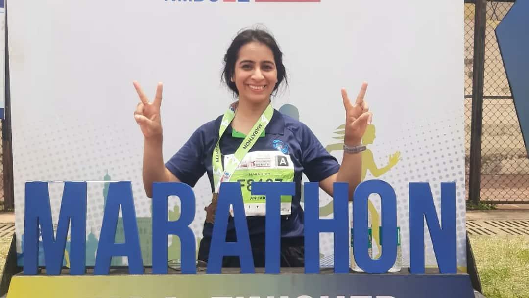 Upsc success story of IPS anukriti sharma who left job of NASA to prepare for UPSC Exam UPSC Success Story: मिलिए उस महिला से जिसने यूपीएससी की तैयारी के लिए छोड़ी अमेरिकी एजेंसी की लाखों की नौकरी