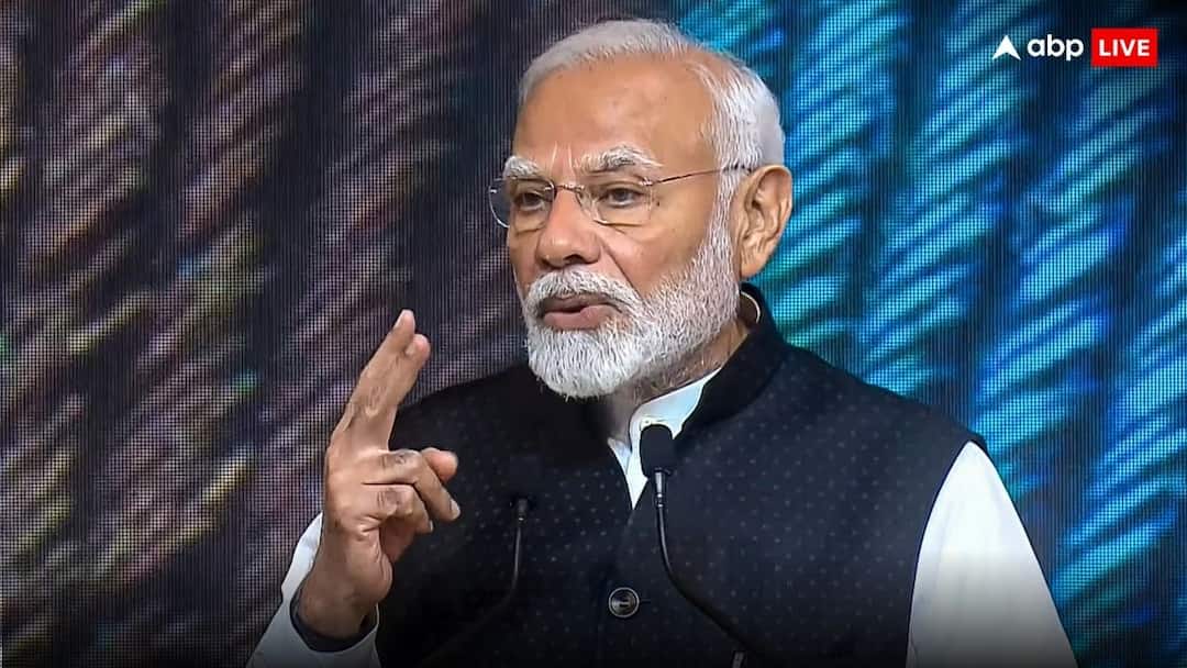 Narendra Modi says that we are improving indian economy 25 crore people are out of poverty now 25 करोड़ लोग गरीबी के चंगुल से बाहर आए, पीएम मोदी बोले- दुनिया की तीसरी सबसे बड़ी इकोनॉमी बनेंगे