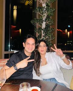 श्वेता तिवारी ने दुबई में खास दोस्तों संग मनाया 44वें बर्थडे का जश्न, तस्वीरें देख फैंस बोले - ‘25वां बर्थडे मुबारक हो’