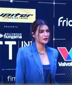 Kriti Sanon के डेनिम लुक को देख फैंस हुए क्रेजी | ABP Shorts