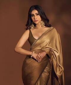 Navratri Looks 2024: જાન્હવી કપૂરથી લઈને આલિયા ભટ્ટ સુધી, આ દુર્ગા પૂજામાં તમે પણ અપનાવો આ સુંદર દેખાવ, લોકો વખાણ કરતાં થાકશે નહીં