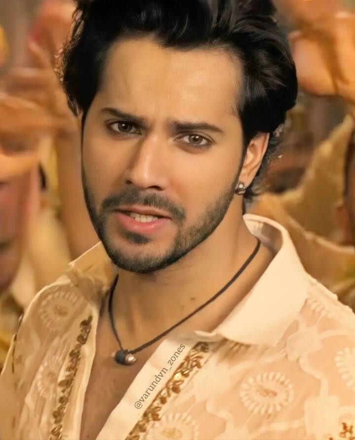 लेकिन इस फिल्म के सेट पर आलिया-वरुण के बीच कुछ ऐसा हुआ था कि दोनों के बीच बातचीत बंद हो गई थी. इसका खुलासा खुद आलिया-वरुण ने तब किया था जब वो कपिल शर्मा के शो पर पहुंचे थे.